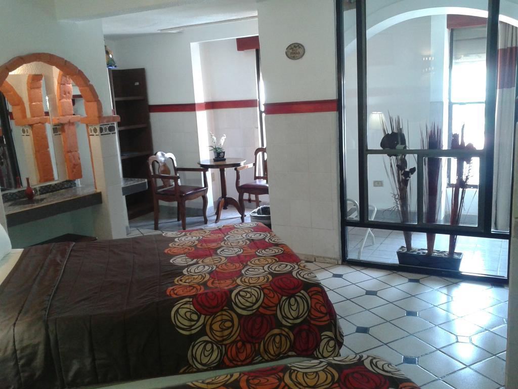 Hotel Terranova تامبيكو الغرفة الصورة