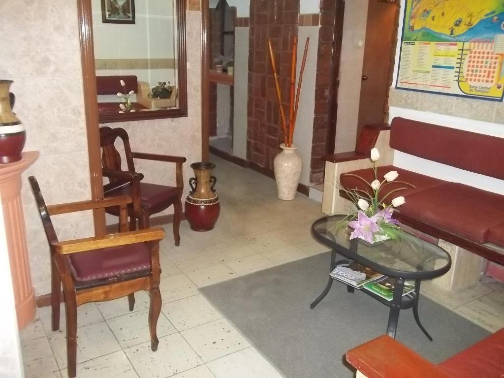 Hotel Terranova تامبيكو المظهر الخارجي الصورة