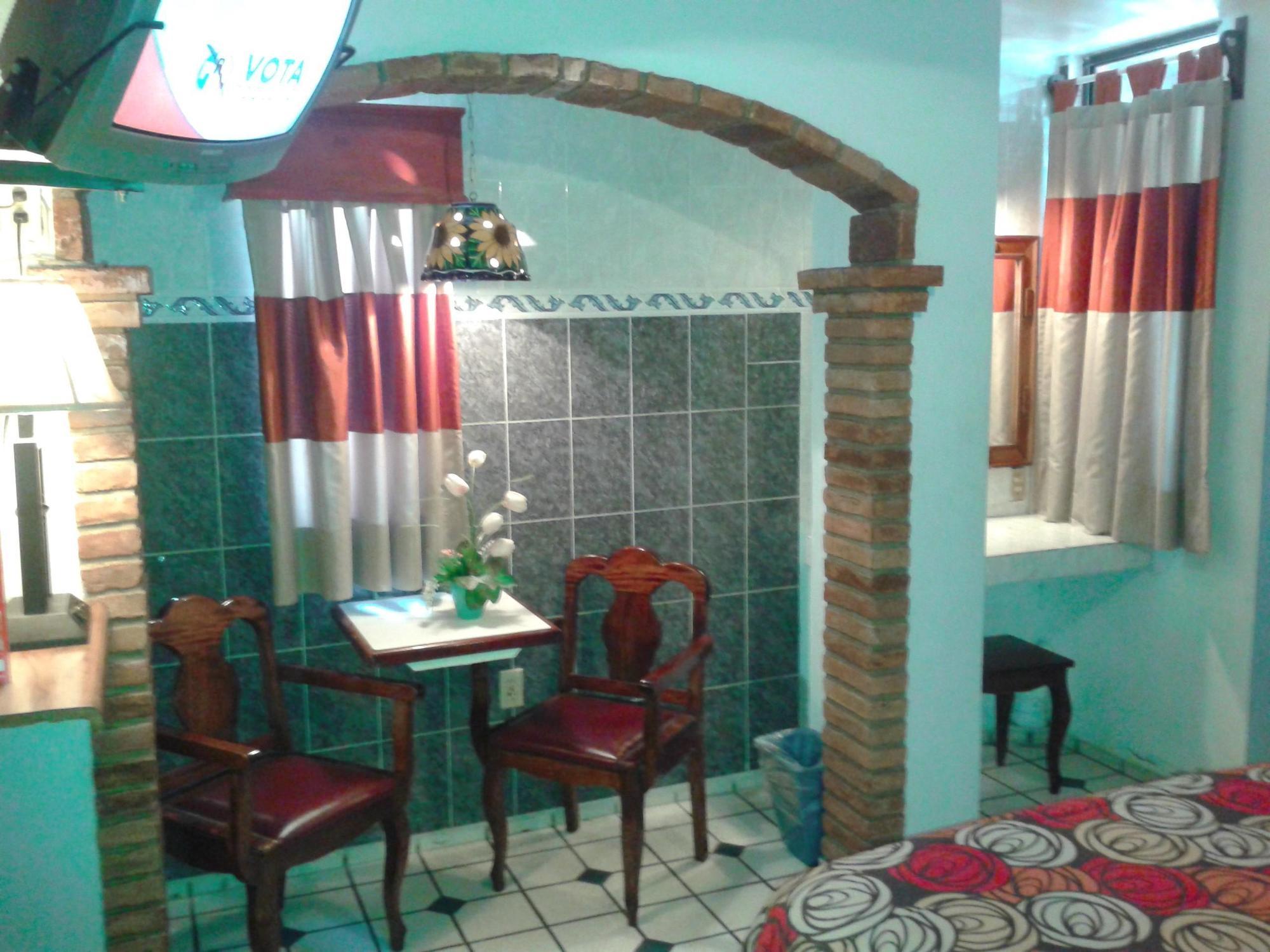 Hotel Terranova تامبيكو المظهر الخارجي الصورة